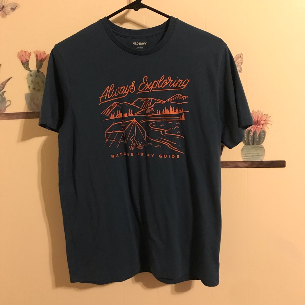 Old Navy T-shirt